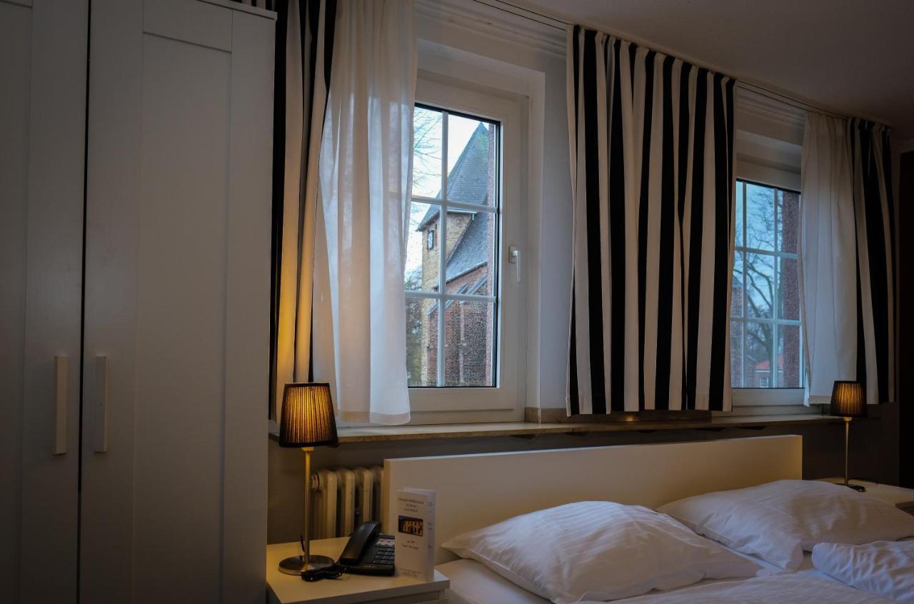 Hotel-Restaurant Zur Muehle 스켐벡 외부 사진