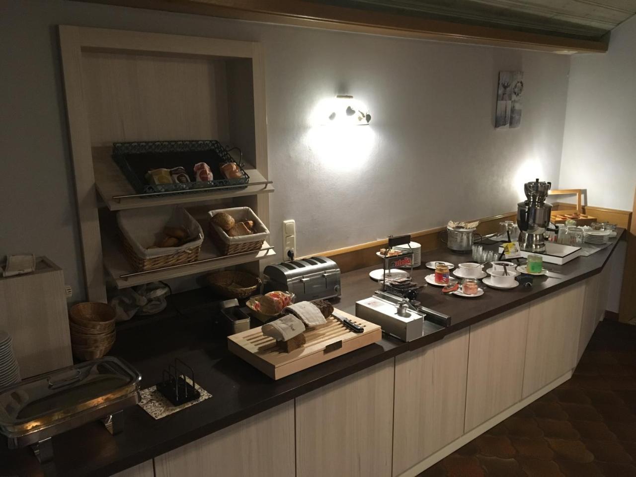 Hotel-Restaurant Zur Muehle 스켐벡 외부 사진